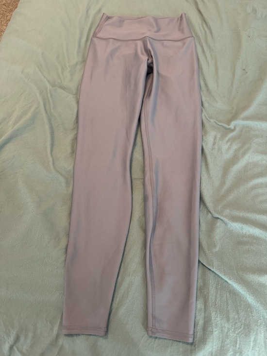ALO Yoga Pants - ALO Yoga 7/8 High-Waist Airlift Legging